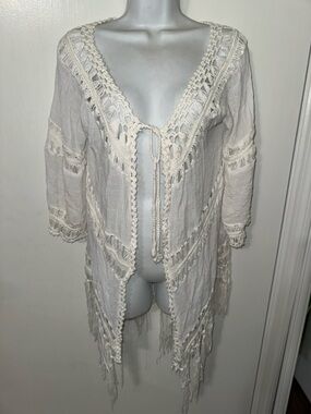 Vivid Importers white crochet fringe boho vest or beach cover-up